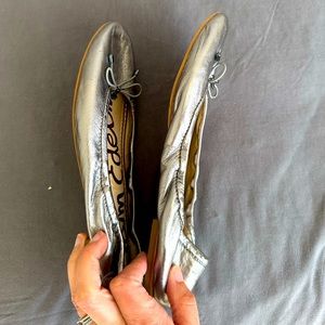 Sam Edelman Size 7 Silver Flats